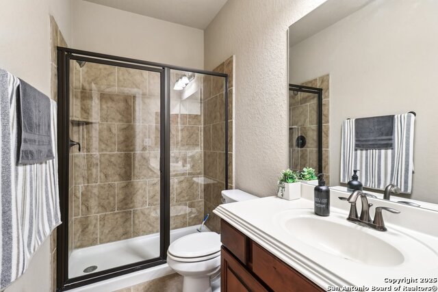 Image 39 of 44 For 11814 Lampasas Trl