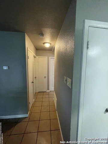 Image 10 of 14 For 6850 Mountain Spring St