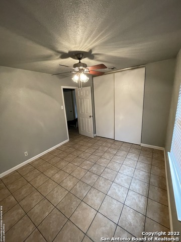 Image 12 of 14 For 6850 Mountain Spring St