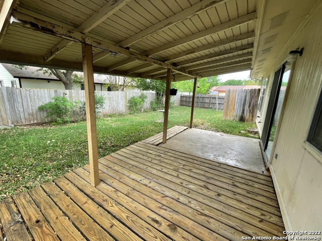 Image 13 of 14 For 6850 Mountain Spring St