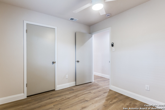 Image 13 of 25 For 9503 Deerbrook