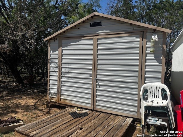 Image 9 of 23 For 698 Kahn N