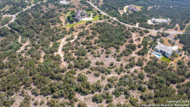 Listing photo id 10 for 14333 Santa Loma