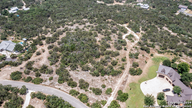 Listing photo id 20 for 14333 Santa Loma