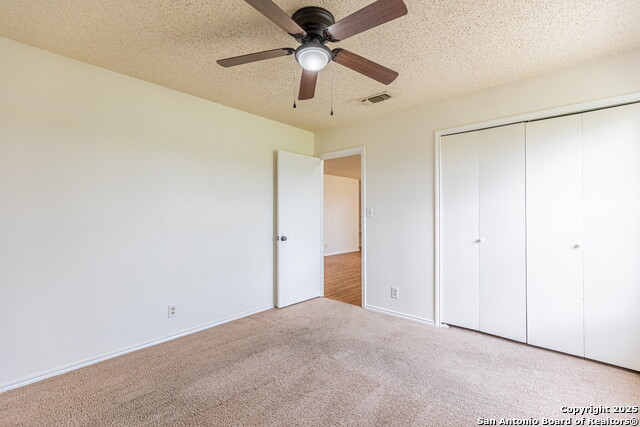 Image 23 of 30 For 10565 Starcrest Dr