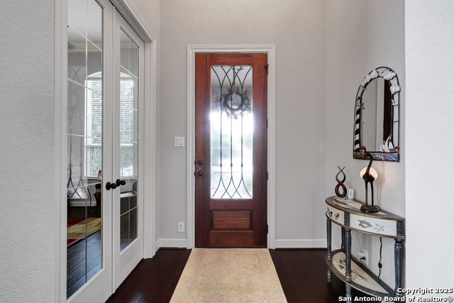 Image 5 of 40 For 3811 Valencia Ct