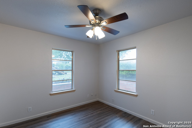 Image 16 of 30 For 526 Cypress Ridge