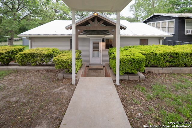 Image 4 of 30 For 526 Cypress Ridge