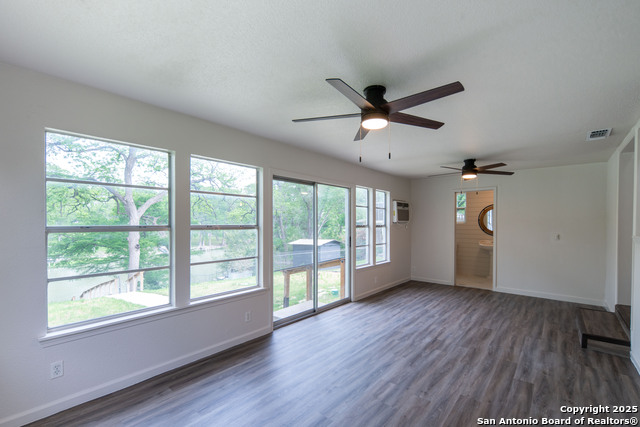 Image 5 of 30 For 526 Cypress Ridge