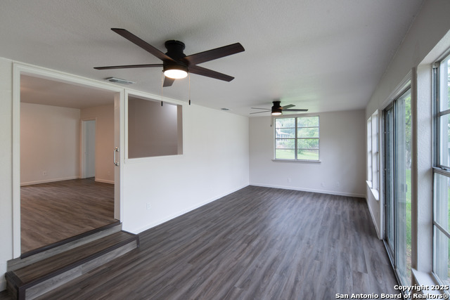 Image 7 of 30 For 526 Cypress Ridge