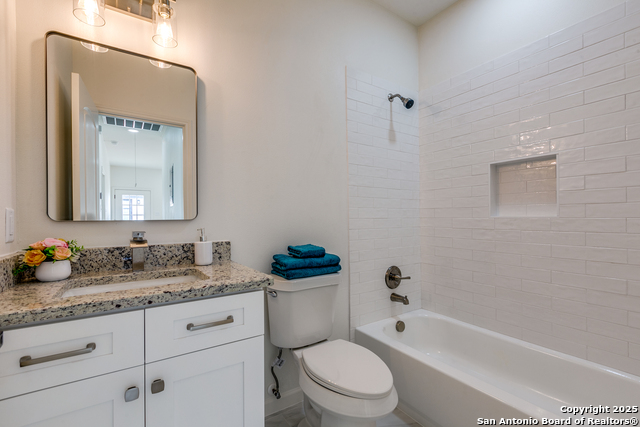 Image 17 of 25 For 141 Camino Verde Ct