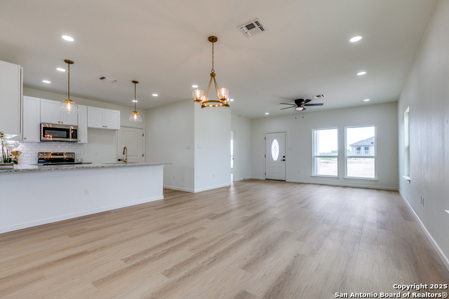 Image 3 of 25 For 141 Camino Verde Ct