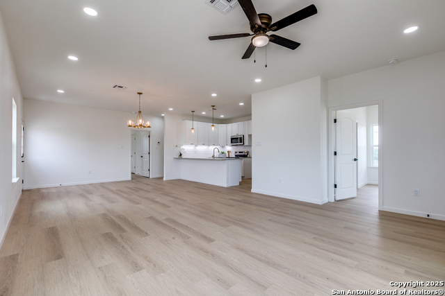 Image 7 of 25 For 141 Camino Verde Ct