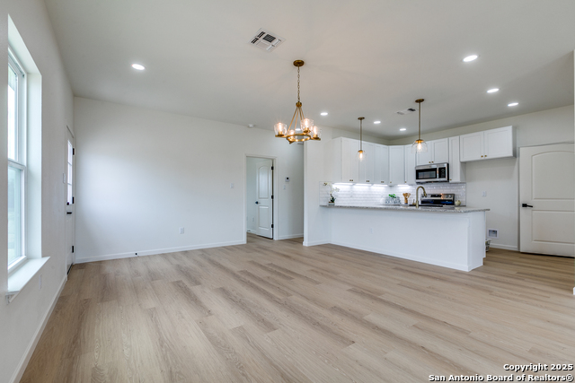 Image 8 of 25 For 141 Camino Verde Ct