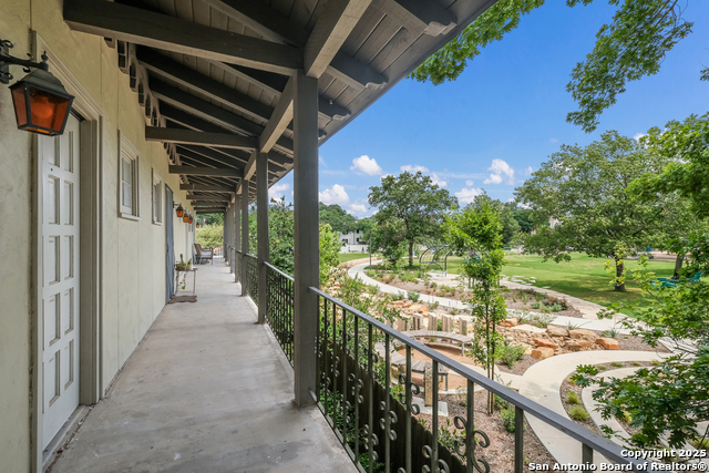 Image 5 of 21 For 66 Brees Blvd  125