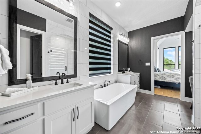 Image 23 of 52 For 26626 Marni Pl
