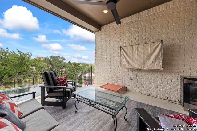 Image 33 of 52 For 26626 Marni Pl
