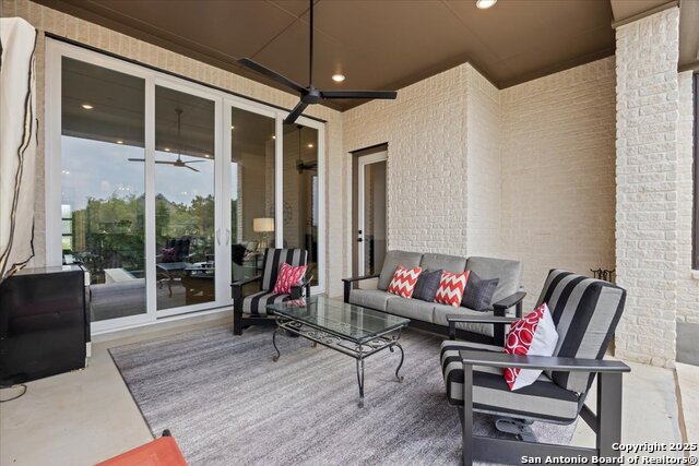 Image 34 of 52 For 26626 Marni Pl