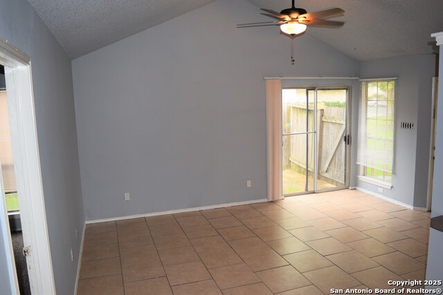 Image 5 of 11 For 5211 Gawain Dr