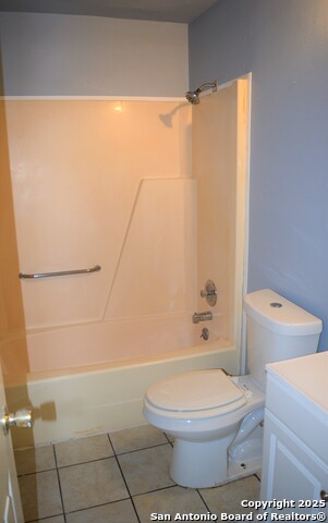 Image 7 of 11 For 5211 Gawain Dr