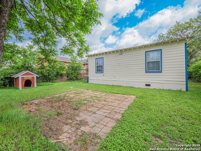 Image 22 of 38 For 1136 Kentucky Ave