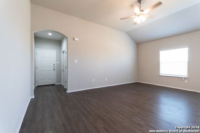 Image 7 of 28 For 634 Ashers Place