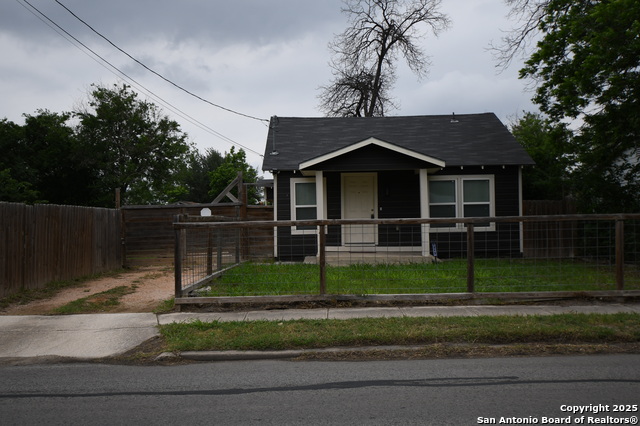 Details for 1213 Southcross W, San Antonio, TX 78211