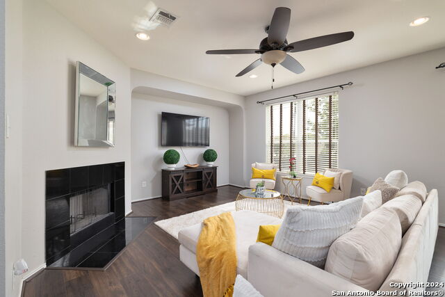 Details for 6720 Marble  , Live Oak, TX 78233