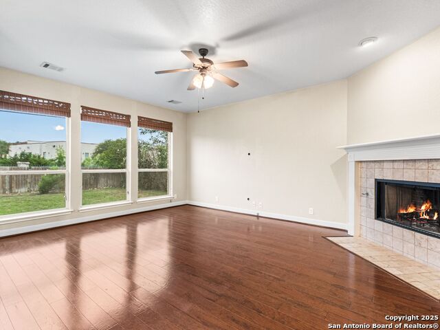Image 15 of 33 For 24231 Canyon Row