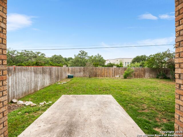 Image 31 of 33 For 24231 Canyon Row