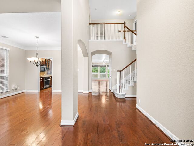 Image 7 of 33 For 24231 Canyon Row