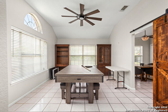 Image 6 of 31 For 2208 - 2212 Arbor Pl