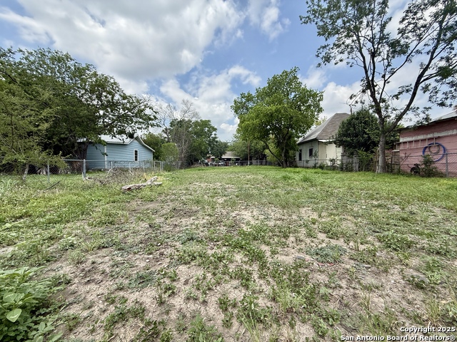 Image 6 of 17 For 622 Martin Luther King Dr