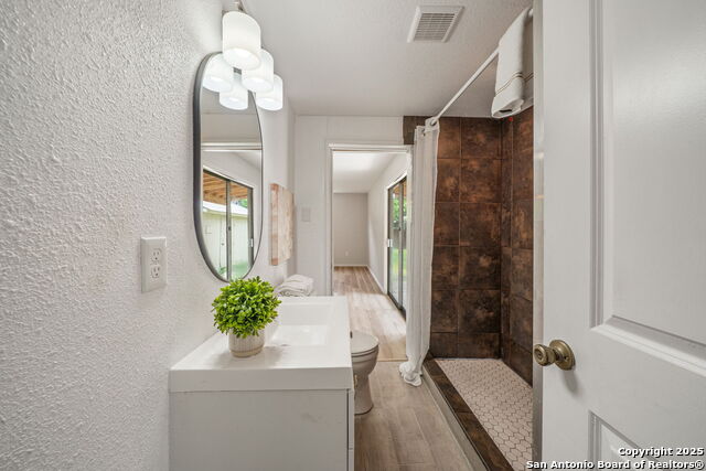 Listing photo id 13 for 167 Bangor