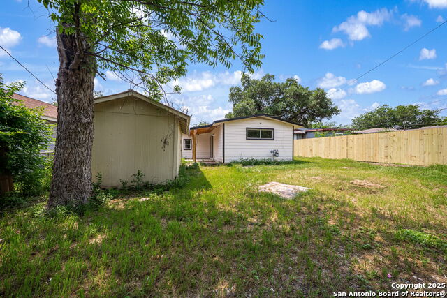 Listing photo id 17 for 167 Bangor