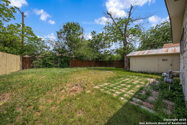 Listing photo id 19 for 167 Bangor