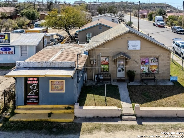 Listing photo id 0 for 1610 El Indio Hwy