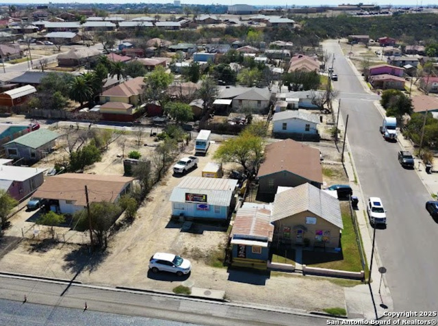 Listing photo id 5 for 1610 El Indio Hwy