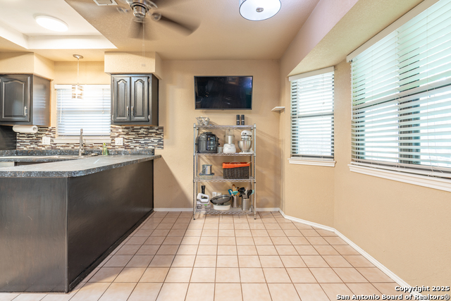 Image 17 of 50 For 7866 Lark Ridge