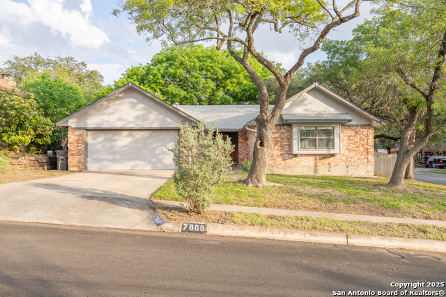 Image 3 of 50 For 7866 Lark Ridge