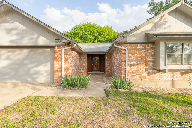 Image 7 of 50 For 7866 Lark Ridge