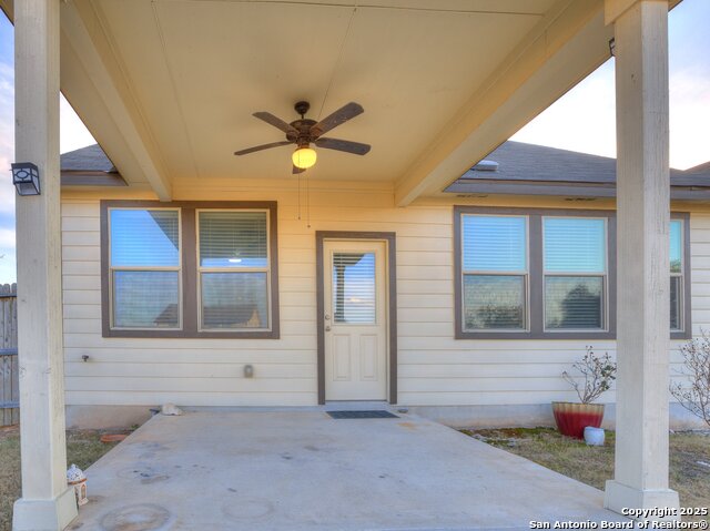 Image 11 of 37 For 5627 Chestnut Crossing