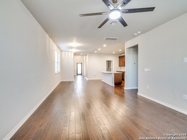Image 21 of 37 For 5627 Chestnut Crossing