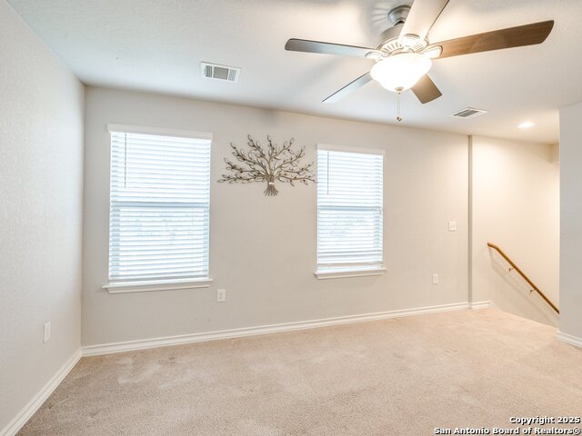 Image 29 of 37 For 5627 Chestnut Crossing