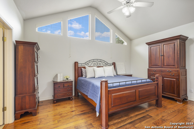 Image 15 of 35 For 221 Park Ridge