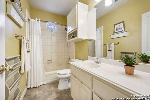 Image 25 of 35 For 221 Park Ridge