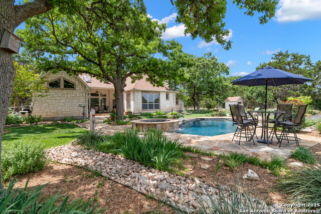 Image 30 of 35 For 221 Park Ridge