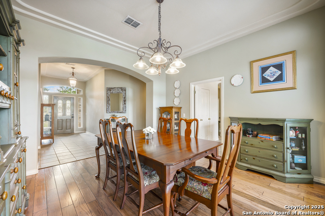 Image 6 of 35 For 221 Park Ridge
