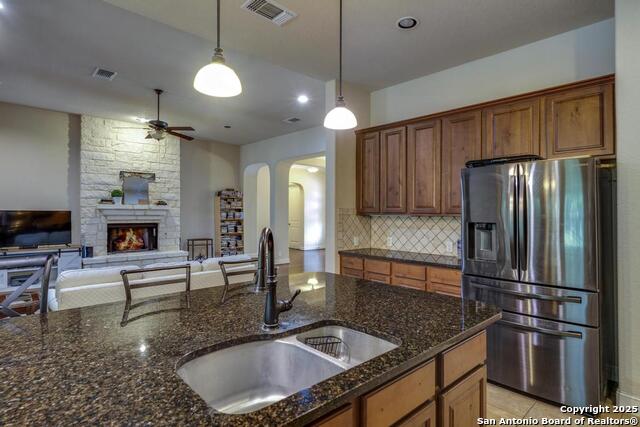 Image 16 of 34 For 730 San Anza