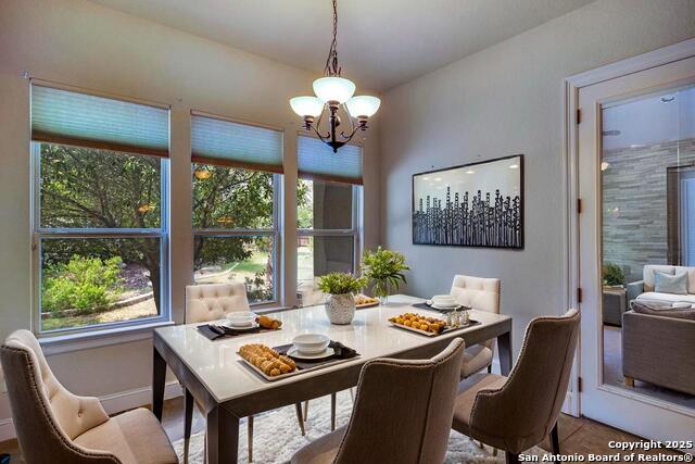Image 17 of 34 For 730 San Anza